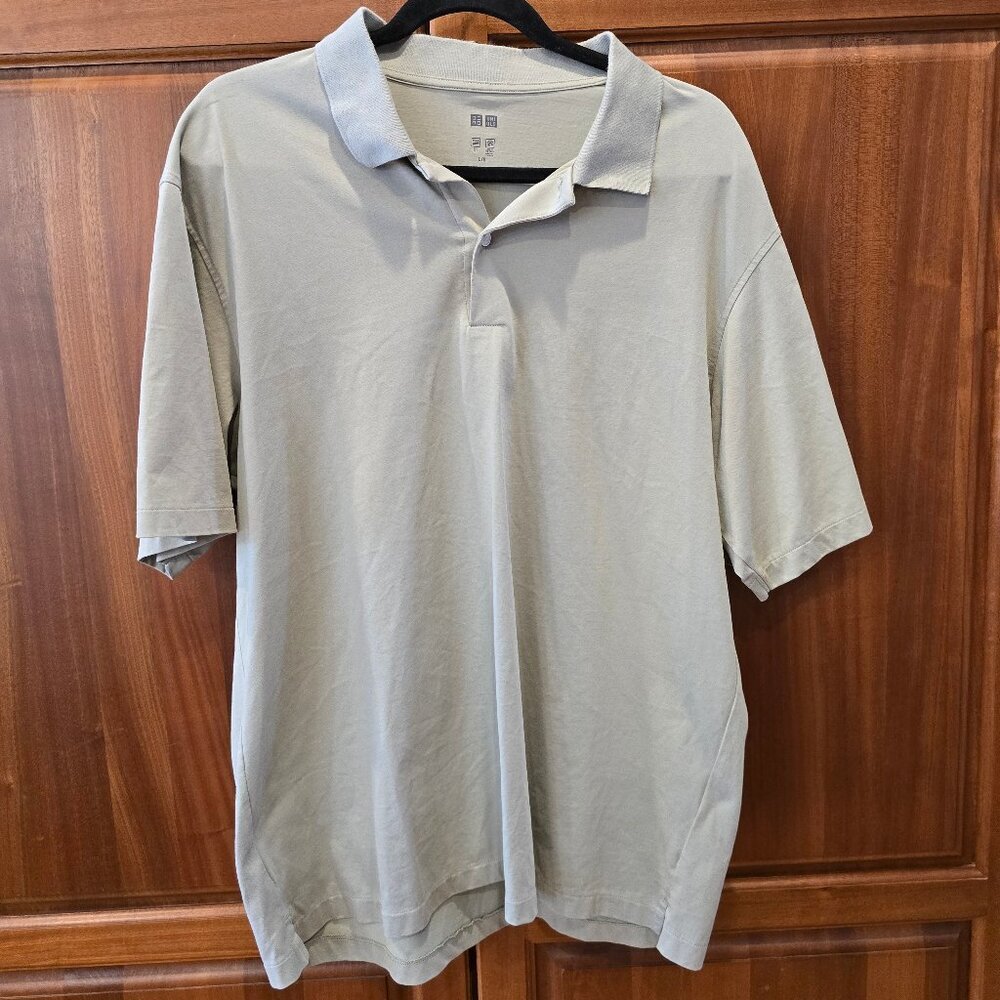UNIQLO mens Golf shirt large